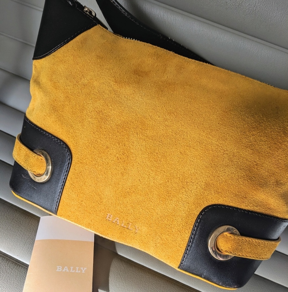Authentic Bally Italian suede tumeric yellow purse - Picture 2 of 8